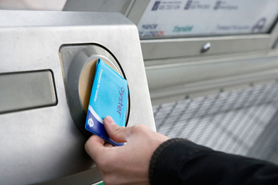 Oyster and Contactless ticketing extended to Gatwick Airport