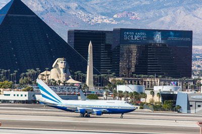 airport mccarran international vegas runway las shooting airlines boeing work renovation nevada begins taxis private terminal airports flights usa air