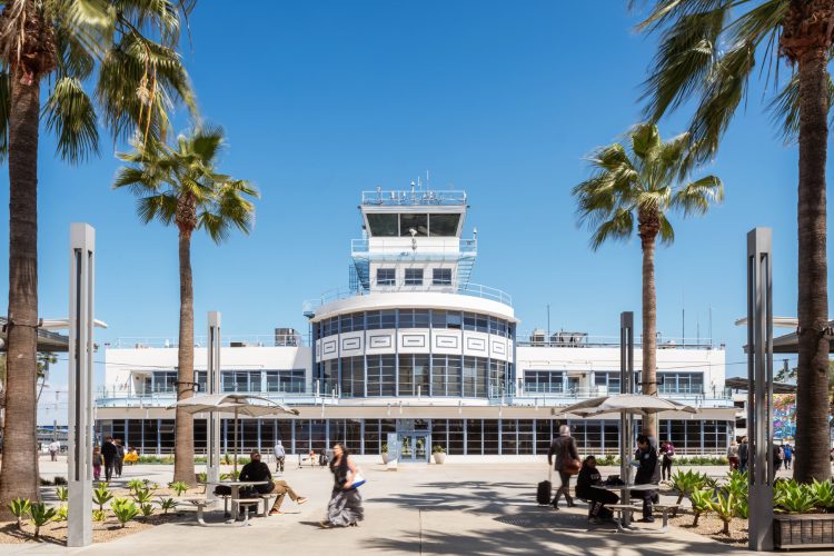 long beach airport