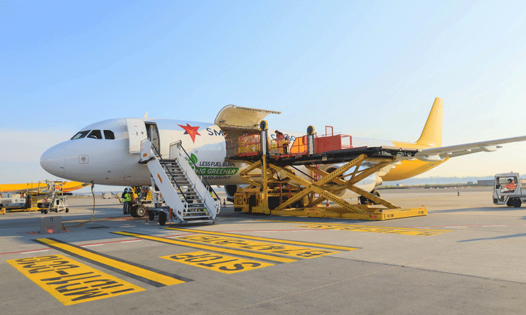 SEA AND DHL Express unite for Ukraine