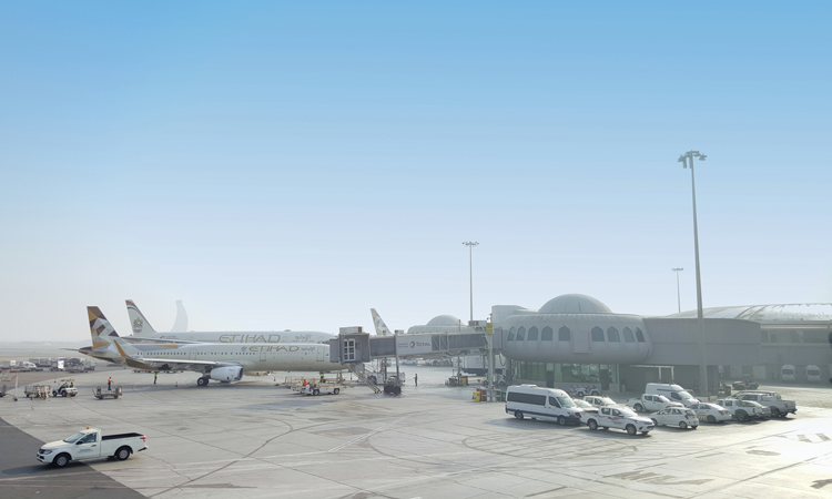 Upgrade of airfield lighting system completed at Abu Dhabi Airport