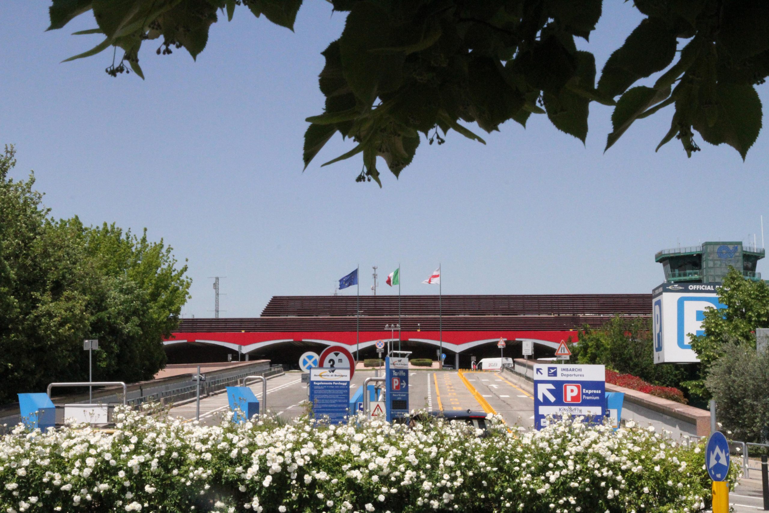 Bologna Airport access