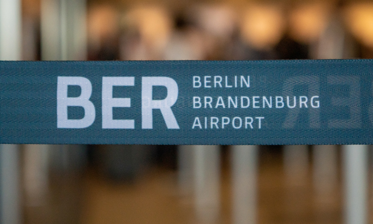 Call for 20,000 volunteers to trial Berlin Brandenburg International Airport