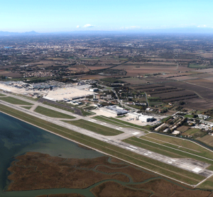 Ahead of his participation in IAR’s Energy Revolution webinar, Davide Bassano, Director of Sustainability at Gruppo SAVE shares how Venice Marco Polo Airport will eliminate scope 1 and 2 emissions by 2030 and become one of the largest renewable energy platforms in the metropolitan area.