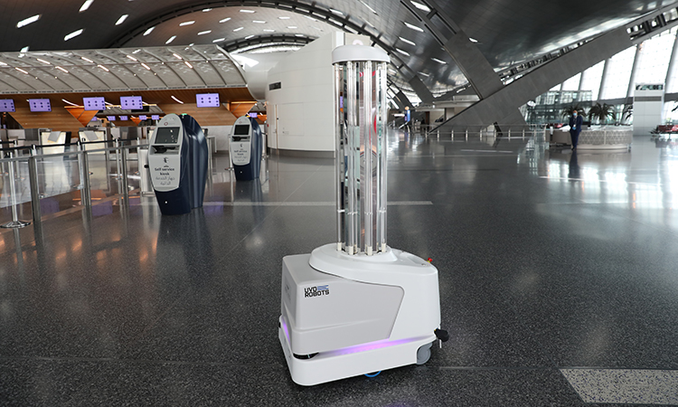 Hamad Airport's UV robot