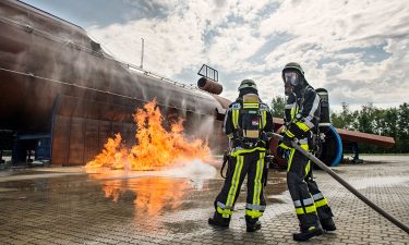 The life of an airport firefighter - a unique insight into Munich Airport