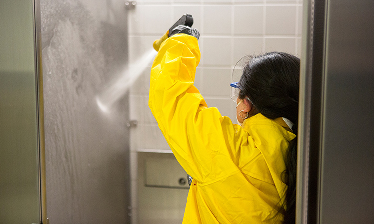 Power washing at YYZ