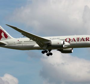 Qatar Airways 747