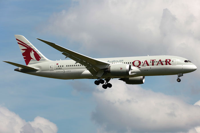 Qatar Airways 747