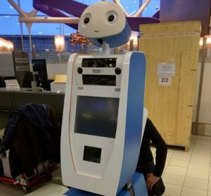 SPENCER robot to assist passengers at Schiphol Airport