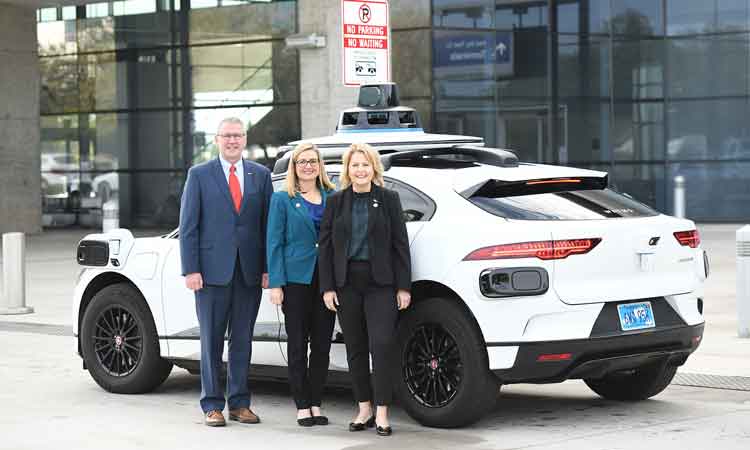 Waymo has launched a fully autonomous vehicle service to the general public at Phoenix Sky Harbor International Airport.