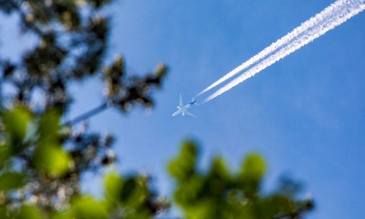 Study shows CO2 reduction of shifting short-haul flights to rail are limited