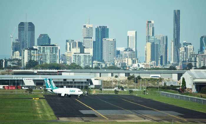 Brisbane airport city and runway