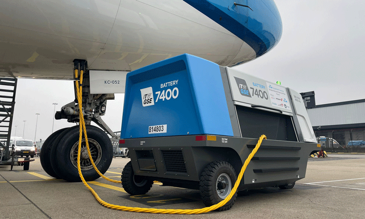 Amsterdam Airport Schiphol trials new electric ground equipment