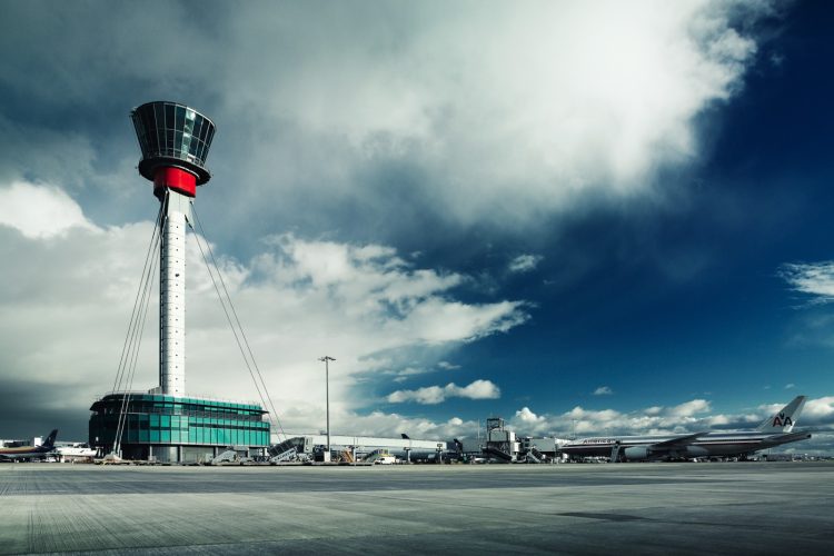 Heathrow Airport carbon concrete