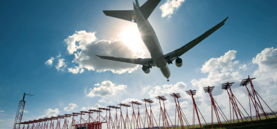Heathrow passengers to offset flight carbon emissions by purchasing SAF