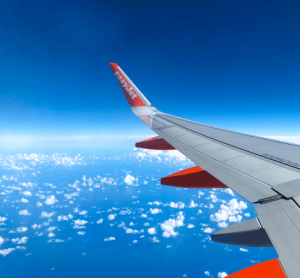 Jane Ashton is Director of Sustainability at easyJet. In this article she discusses easyJet’s net zero roadmap, the airline’s ambition to be flying on hydrogen-powered aircraft, and the steps easyJet has taken to support the important development of a wider hydrogen ecosystem.