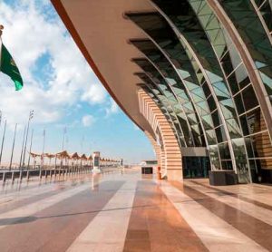 Saudi Arabian Airlines (SAUDIA) has inaugurated its new SAUDIA Operations building at King Abdulaziz International Airport (KAIA) in Jeddah.