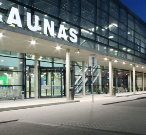 Kaunas Airport expands network of electric car charging stations