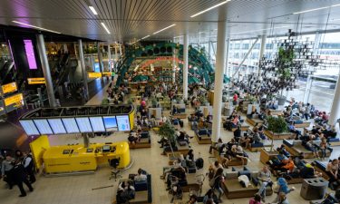 delays schiphol passengers