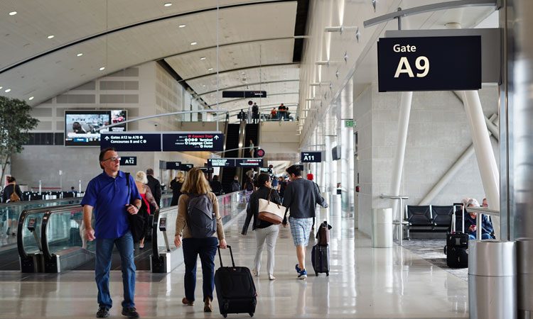 Detroit Airport trails non-ticketed visitors going past security