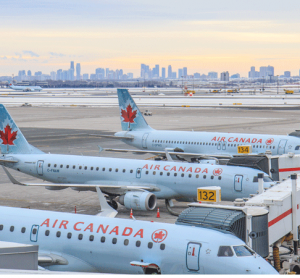 Canadian airports to work with new government to restore air service