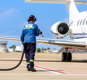 Sustainable,Aviation,Fuel,(saf).,Technician,Refueling,Private,Jet,With,Saf
