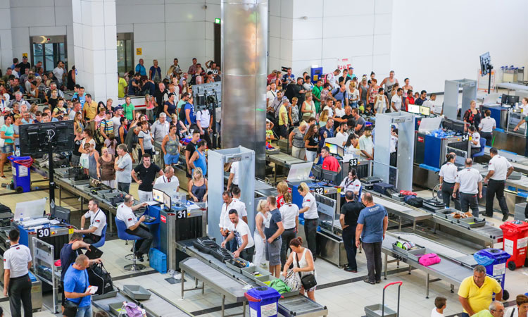 Haneda Airport's passenger waiting time system put into full operation